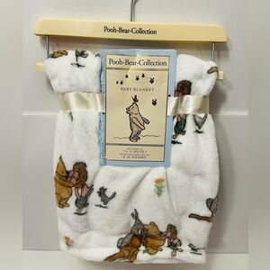 Winnie the Pooh Bear Collection White Baby Blanket Pooh with Gift Kanga Roo